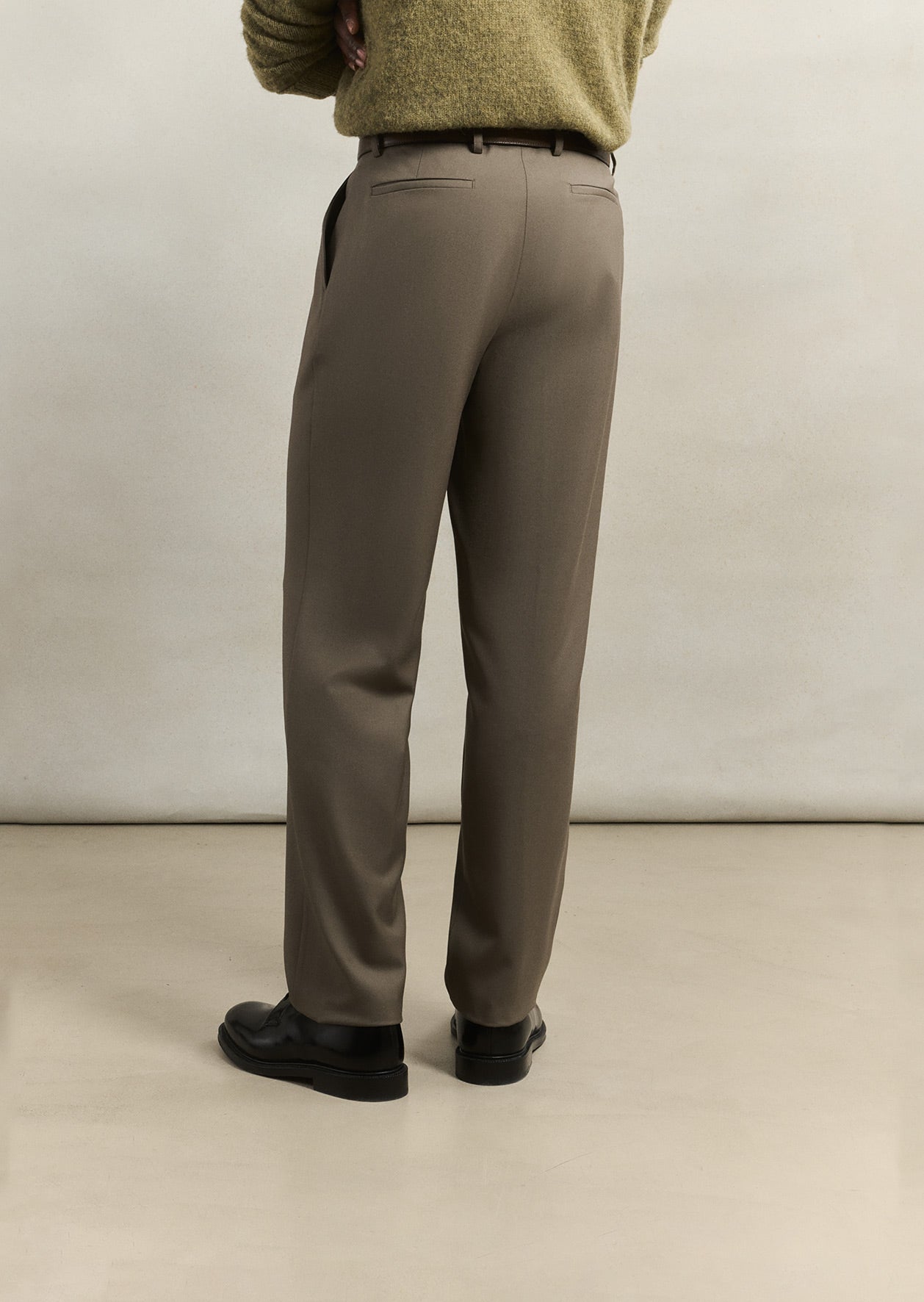 One pleat trousers