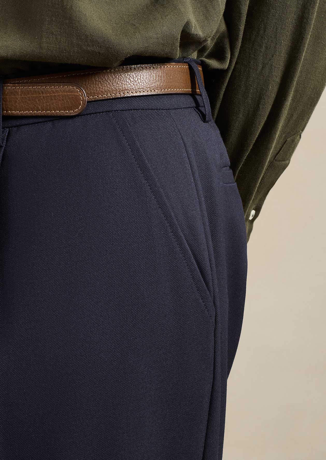 One pleat trousers